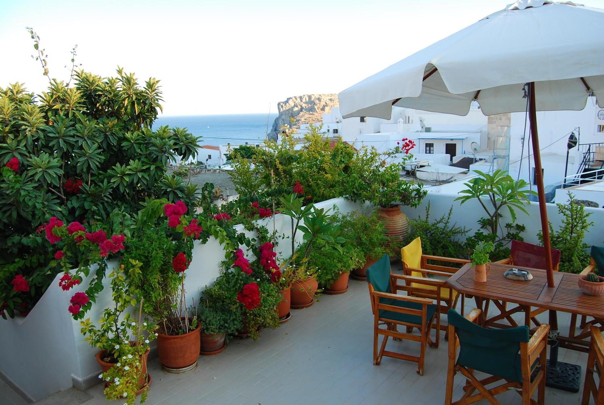Erato Apartments Lindos  Exterior photo